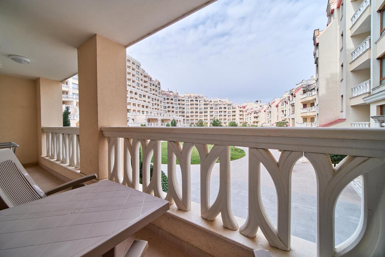 Summertime In Varna South Bay Beach Residence Exterior photo